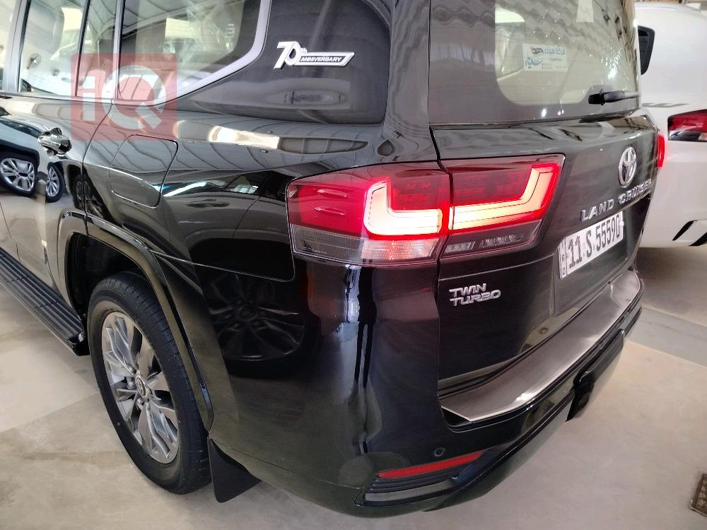 تويوتا لاندكروزر